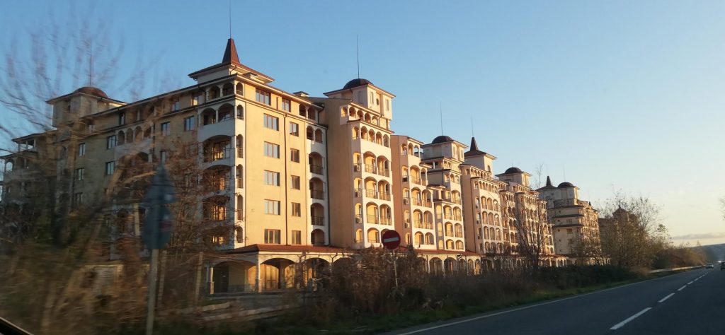 burgas bulgarije megalomane hotels
